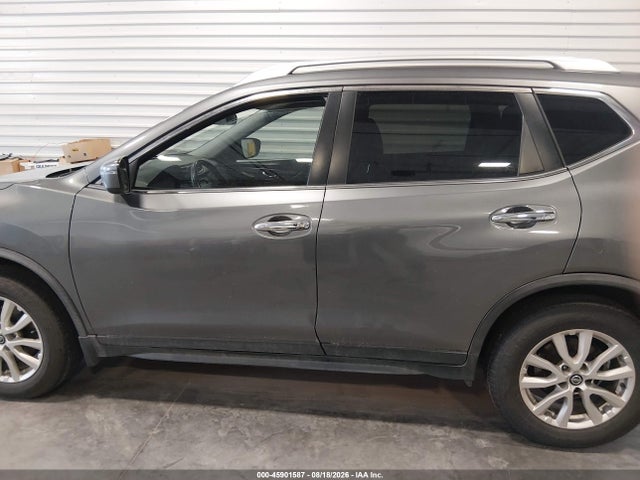2019 Nissan Rogue Sv მანქანა იყიდება აუქციონზე, vin: JN8AT2MT4KW256058, აუქციონის ნომერი: 45901587