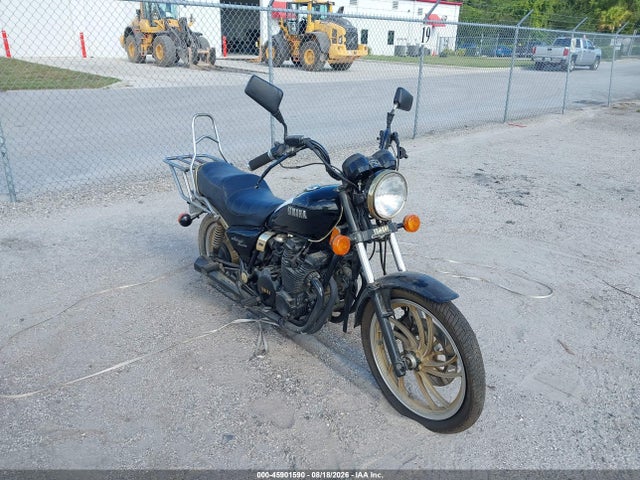 45901590 :رقم المزاد ، JYA4W5003BA001620 vin ، 1981 Yamaha Xj650 L مزاد بيع