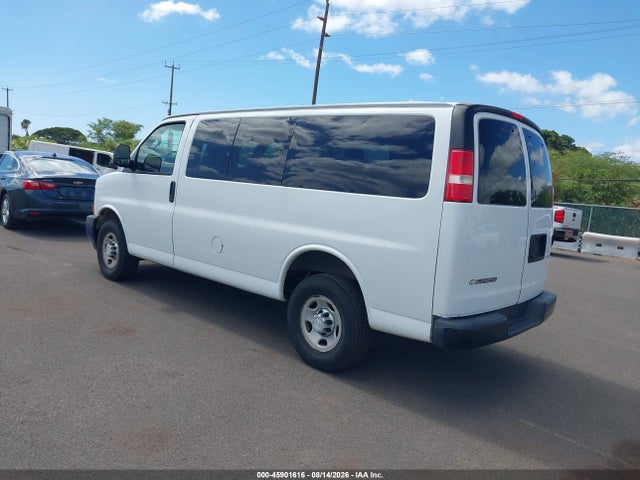 Chevrolet Express 2500 Ls 2017 1GNWGEFG3H1272305 Image 3