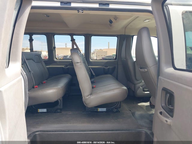 Chevrolet Express 2500 Ls 2017 1GNWGEFG3H1272305 Image 8