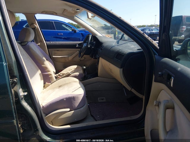 2000 Volkswagen Jetta Gl მანქანა იყიდება აუქციონზე, vin: 3VWRC29M0YM083788, აუქციონის ნომერი: 45901617