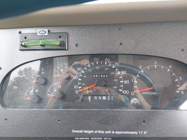 1999 Ford F550 Super Duty Stripped Chass მანქანა იყიდება აუქციონზე, vin: 3FCMF53S6XJA35709, აუქციონის ნომერი: 45901654