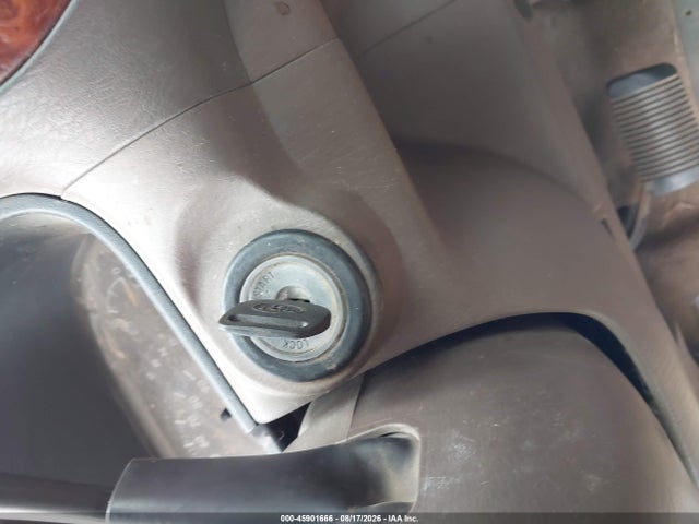 45901666 :رقم المزاد ، 5TBBT48123S380523 vin ، 2003 Toyota Tundra Limited V8 مزاد بيع