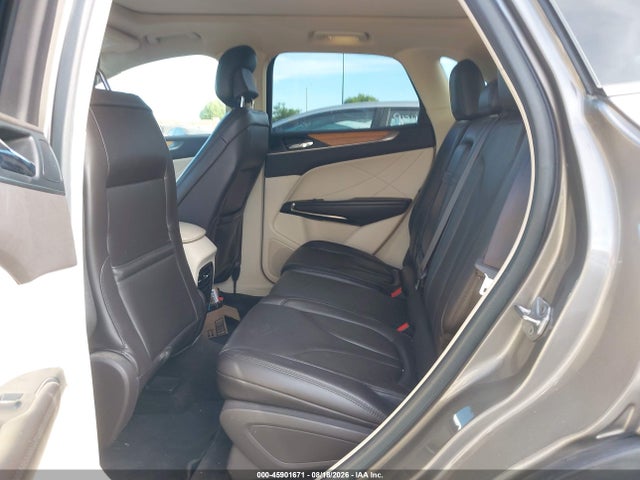 5LMCJ2C90GUJ21946 Lincoln MKC SELECT