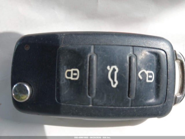2013 Volkswagen Jetta 2.5l Sel მანქანა იყიდება აუქციონზე, vin: 3VWLP7AJ9DM451484, აუქციონის ნომერი: 45901685