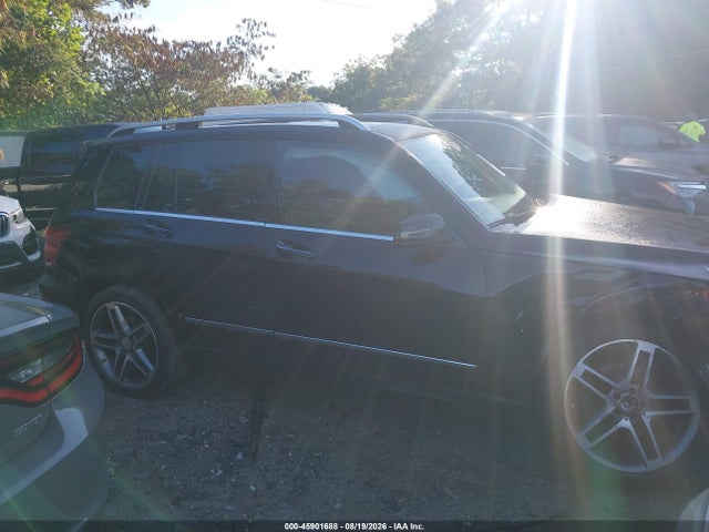 Продажа на аукционе авто 2015 Mercedes-benz Glk 350, vin: WDCGG5HB2FG402822, номер лота: 45901688