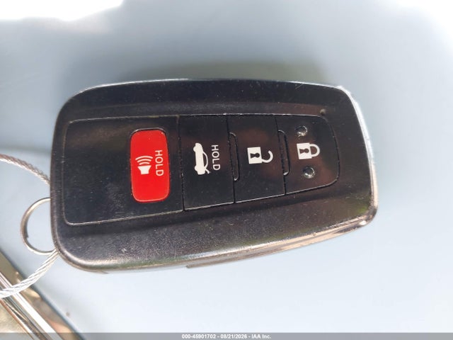 JTDEBRBE5LJ025570 Toyota Corolla Hybrid Le
