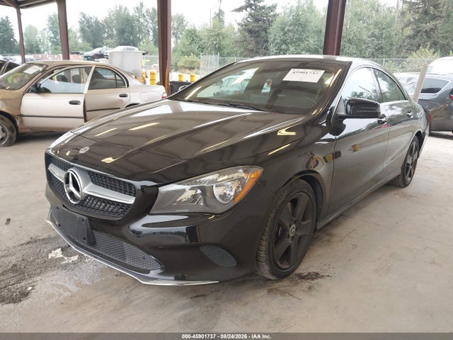 WDDSJ4EB1JN588685 Mercedes-Benz CLA 250