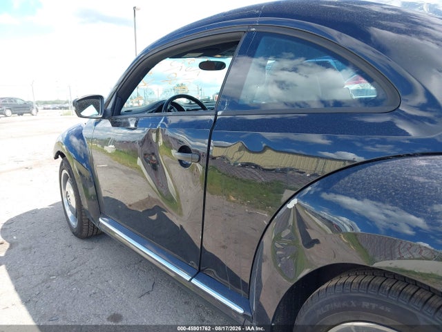 2016 Volkswagen Beetle 1.8t Classic მანქანა იყიდება აუქციონზე, vin: 3VWF17AT7GM639070, აუქციონის ნომერი: 45901762