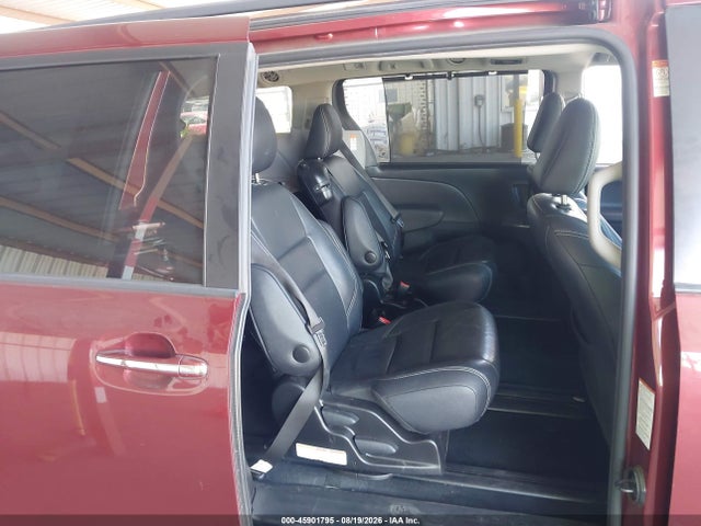 Toyota Sienna Se 8 Passenger 2017 5TDXZ3DC9HS876701 Image 8