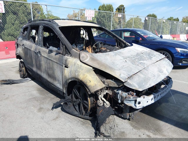 2013 Ford Escape Se მანქანა იყიდება აუქციონზე, vin: 1FMCU0GXXDUA80146, აუქციონის ნომერი: 45901808