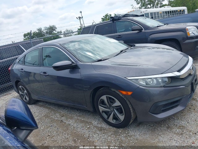 Продаж на аукціоні авто 2018 Honda Civic Lx, vin: 19XFC2F56JE043587, номер лоту: 45901838