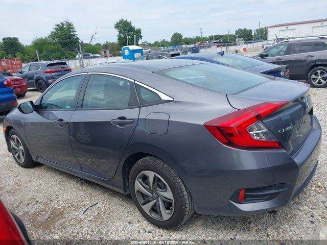 Продаж на аукціоні авто 2018 Honda Civic Lx, vin: 19XFC2F56JE043587, номер лоту: 45901838
