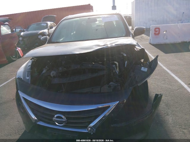 2017 Nissan Versa 1.6 S მანქანა იყიდება აუქციონზე, vin: 3N1CN7AP9HL853906, აუქციონის ნომერი: 45901839