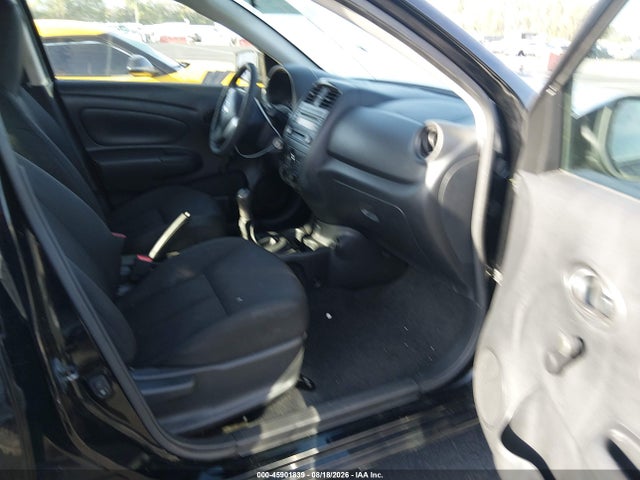 2017 Nissan Versa 1.6 S მანქანა იყიდება აუქციონზე, vin: 3N1CN7AP9HL853906, აუქციონის ნომერი: 45901839