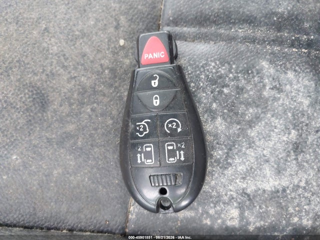 2014 Chrysler Town & Country Touring მანქანა იყიდება აუქციონზე, vin: 2C4RC1BG0ER398323, აუქციონის ნომერი: 45901851