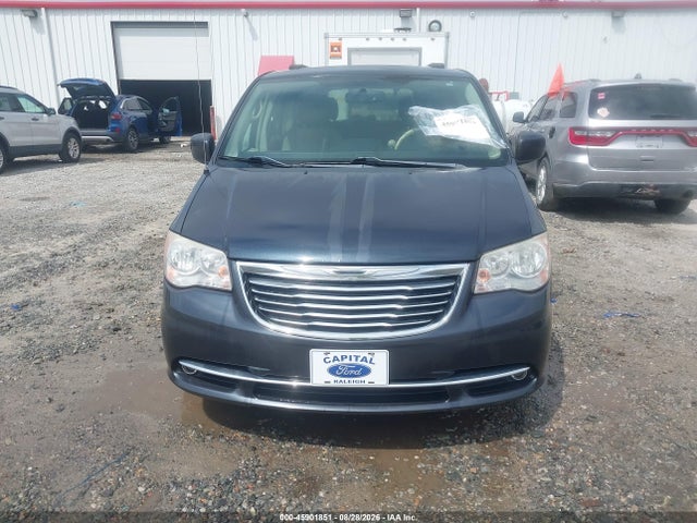 2014 Chrysler Town & Country Touring მანქანა იყიდება აუქციონზე, vin: 2C4RC1BG0ER398323, აუქციონის ნომერი: 45901851