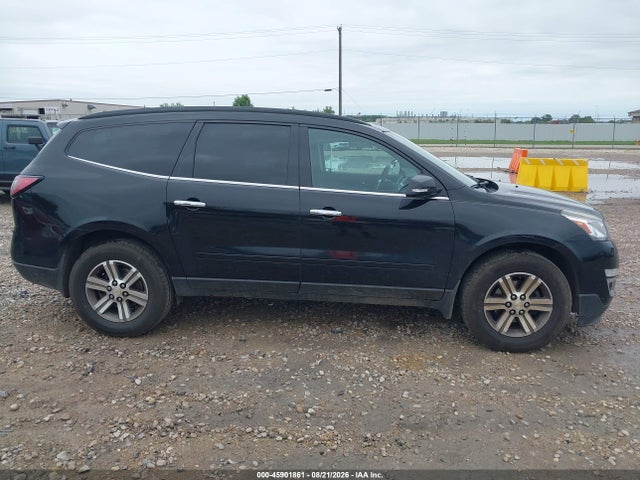 2017 Chevrolet Traverse Lt მანქანა იყიდება აუქციონზე, vin: 1GNKVGKD5HJ236322, აუქციონის ნომერი: 45901861