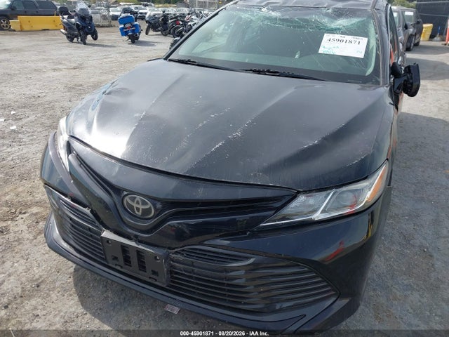 Toyota CAMRY LE 2018 4T1B11HK3JU133066 Image 12