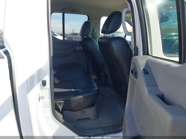 Nissan Frontier Sv 2018 1N6AD0ER9JN730605 Image 8