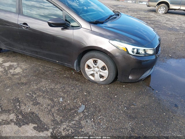 KIA FORTE LX 2017 3KPFL4A74HE012921 Image 6