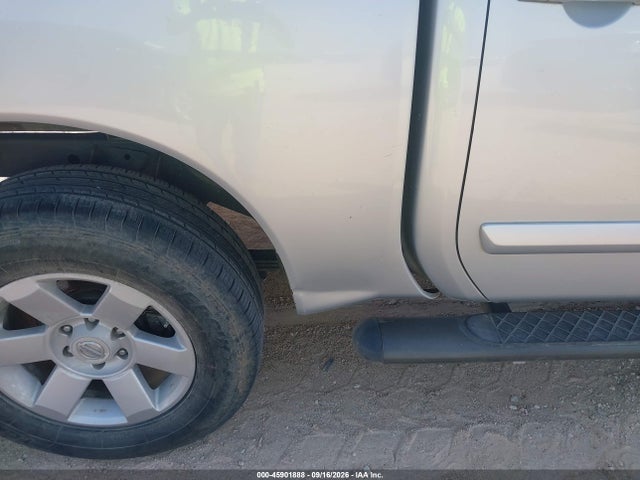 2004 Nissan Titan Le მანქანა იყიდება აუქციონზე, vin: 1N6AA07A94N505086, აუქციონის ნომერი: 45901888