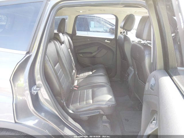 1FMCU9J94EUB96720 Ford Escape Titanium