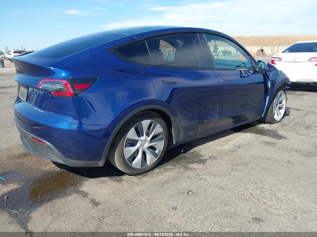 45901913 :رقم المزاد ، 7SAYGAEE7NF337012 vin ، 2022 Tesla Model Y Long Range Dual Motor All-wheel Drive مزاد بيع