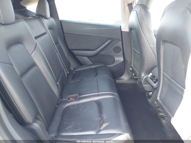 45901913 :رقم المزاد ، 7SAYGAEE7NF337012 vin ، 2022 Tesla Model Y Long Range Dual Motor All-wheel Drive مزاد بيع