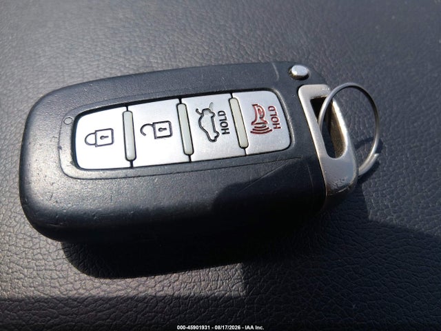 Продажа на аукционе авто 2012 Hyundai Sonata Se 2.0t, vin: 5NPEC4AB6CH391022, номер лота: 45901931