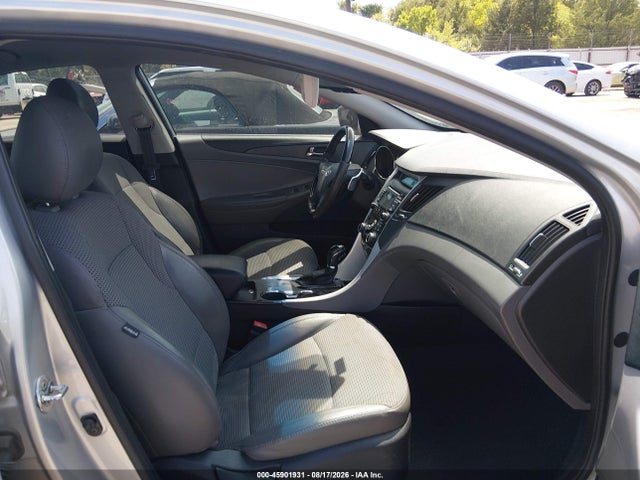 Продажа на аукционе авто 2012 Hyundai Sonata Se 2.0t, vin: 5NPEC4AB6CH391022, номер лота: 45901931