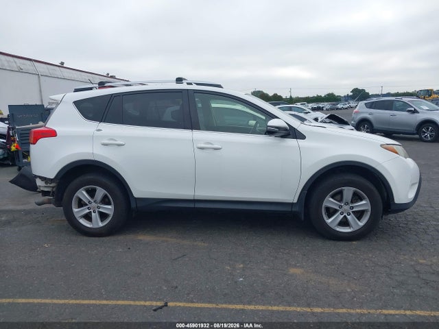 Toyota Rav4 Xle 2014 JTMRFREV2EJ004910 Image 14