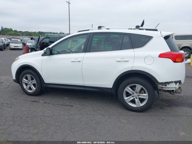 Toyota Rav4 Xle 2014 JTMRFREV2EJ004910 Image 15