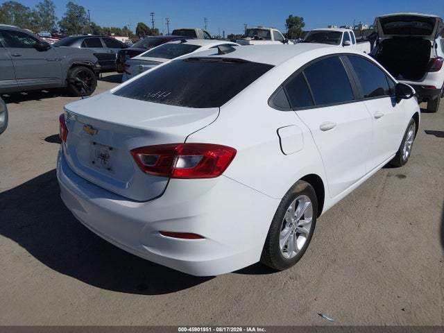 Chevrolet CRUZE LS 2019 1G1BC5SM9K7140001 Image 4