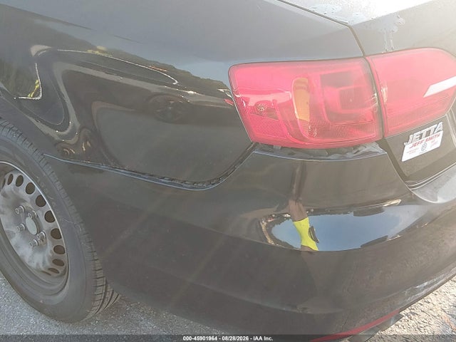2014 Volkswagen Jetta 2.0l S მანქანა იყიდება აუქციონზე, vin: 3VW2K7AJ9EM440836, აუქციონის ნომერი: 45901964