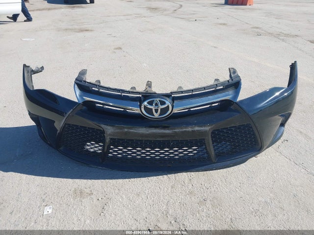 45901968 :رقم المزاد ، 4T1BK1FK7HU581451 vin ، 2017 Toyota Camry Xse V6 مزاد بيع