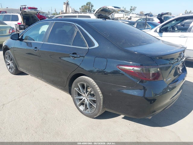 45901968 :رقم المزاد ، 4T1BK1FK7HU581451 vin ، 2017 Toyota Camry Xse V6 مزاد بيع