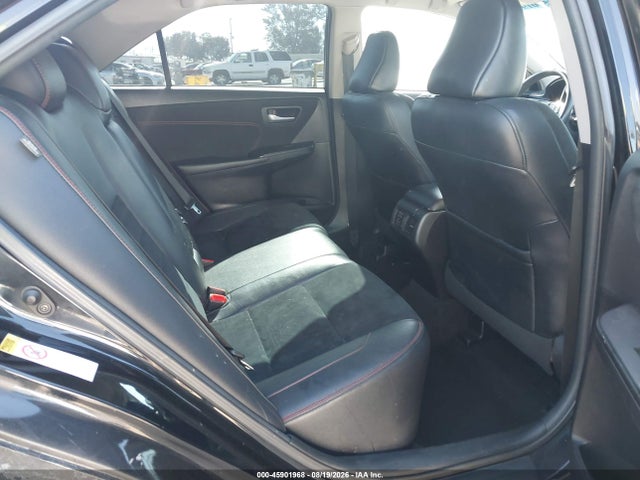 45901968 :رقم المزاد ، 4T1BK1FK7HU581451 vin ، 2017 Toyota Camry Xse V6 مزاد بيع
