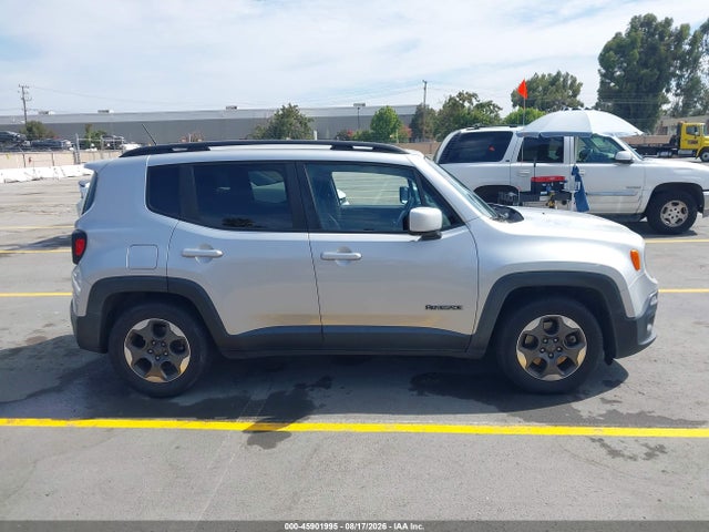 ZACCJABW7GPC52737 Jeep Renegade Latitude