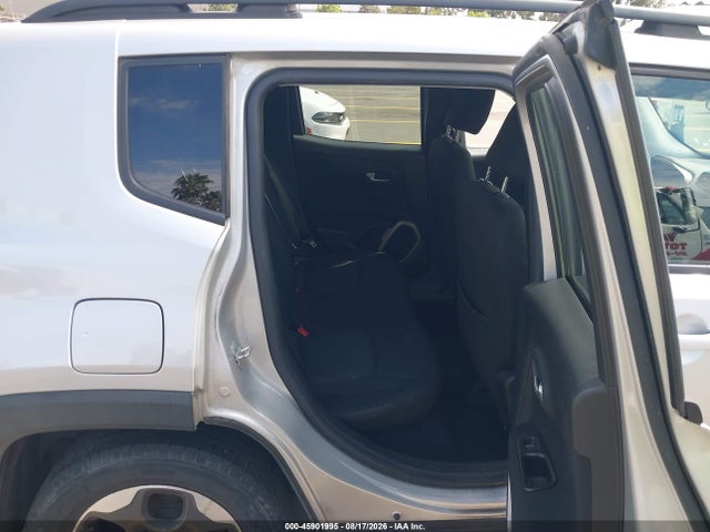 ZACCJABW7GPC52737 Jeep Renegade Latitude