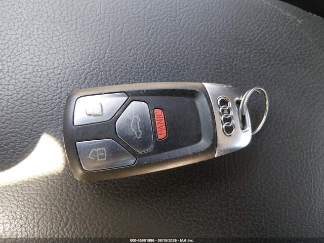 Продажа на аукционе авто 2017 Audi A4 Premium, vin: WAUGNAF49HN019349, номер лота: 45901996