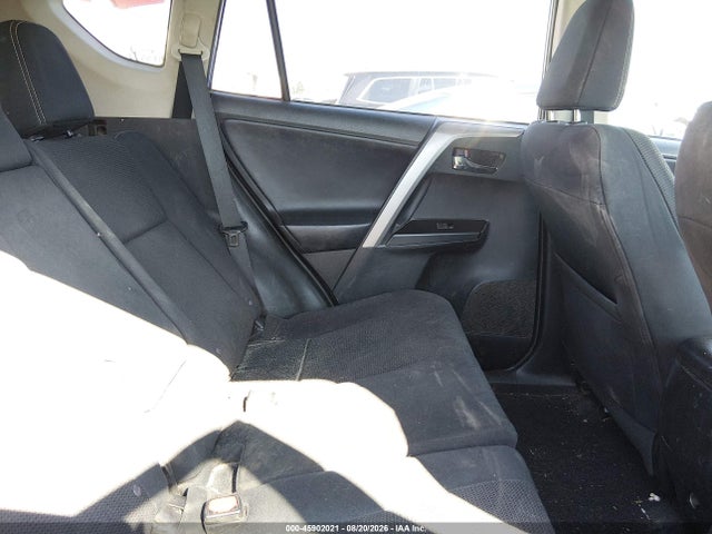 Toyota Rav4 Xle 2018 2T3RFREV5JW792965 Image 8