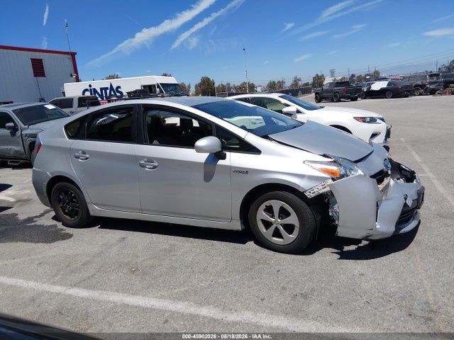 Toyota Prius Two 2015 JTDKN3DU9F0475891 Image 12