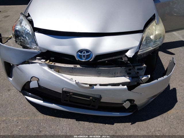 Toyota Prius Two 2015 JTDKN3DU9F0475891 Image 6