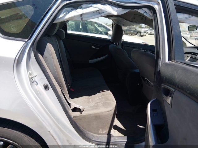 Toyota Prius Two 2015 JTDKN3DU9F0475891 Image 8