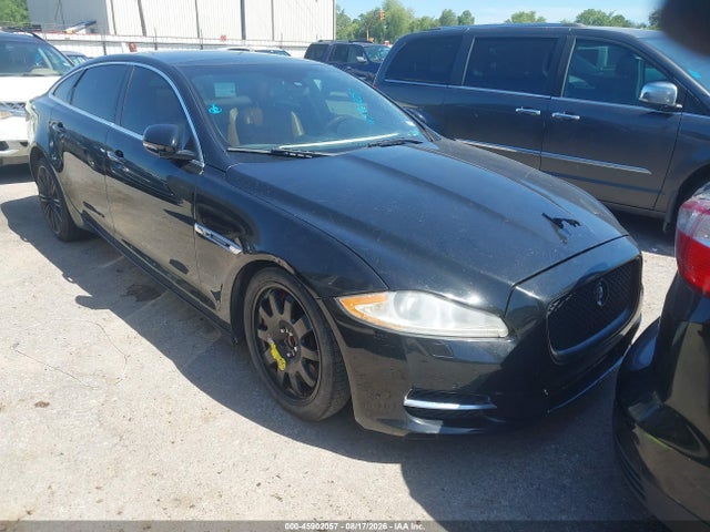 45902057 :رقم المزاد ، SAJWA2GE3CMV37416 vin ، 2012 Jaguar Xj (a6) مزاد بيع