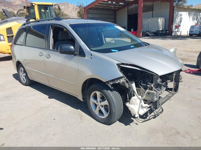 Продажа на аукционе авто 2006 Toyota Sienna Le, vin: 5TDZA23C86S527134, номер лота: 45902062