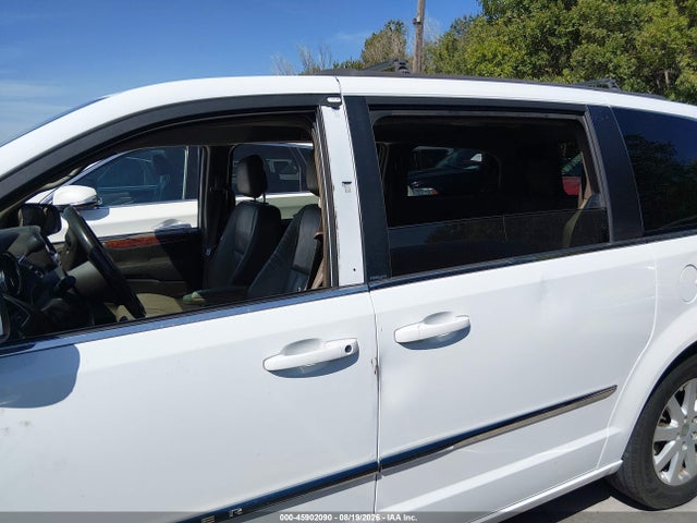 Продаж на аукціоні авто 2014 Chrysler Town & Country Touring, vin: 2C4RC1BGXER270011, номер лоту: 45902090