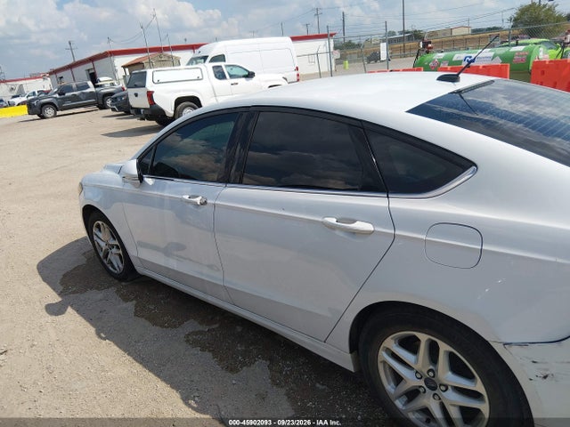 45902093 :رقم المزاد ، 3FA6P0H79ER322821 vin ، 2014 Ford Fusion Se مزاد بيع