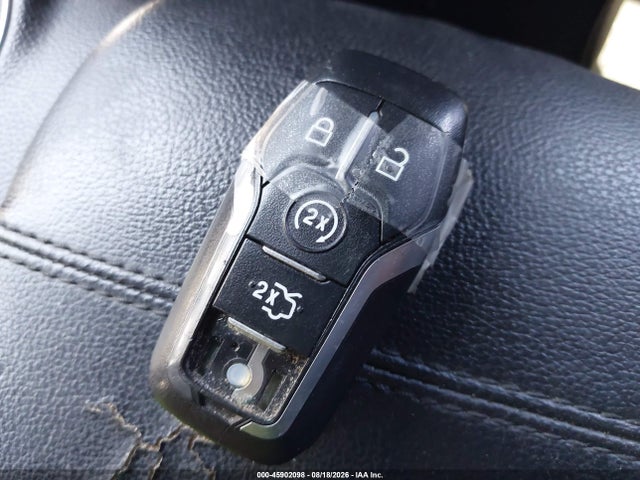 Продаж на аукціоні авто 2015 Ford Mustang Ecoboost Premium, vin: 1FATP8UH5F5424766, номер лоту: 45902098